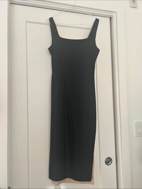 Bundle 2 SHEIN Black & Beige Tan Square-Neck Midi Dress
